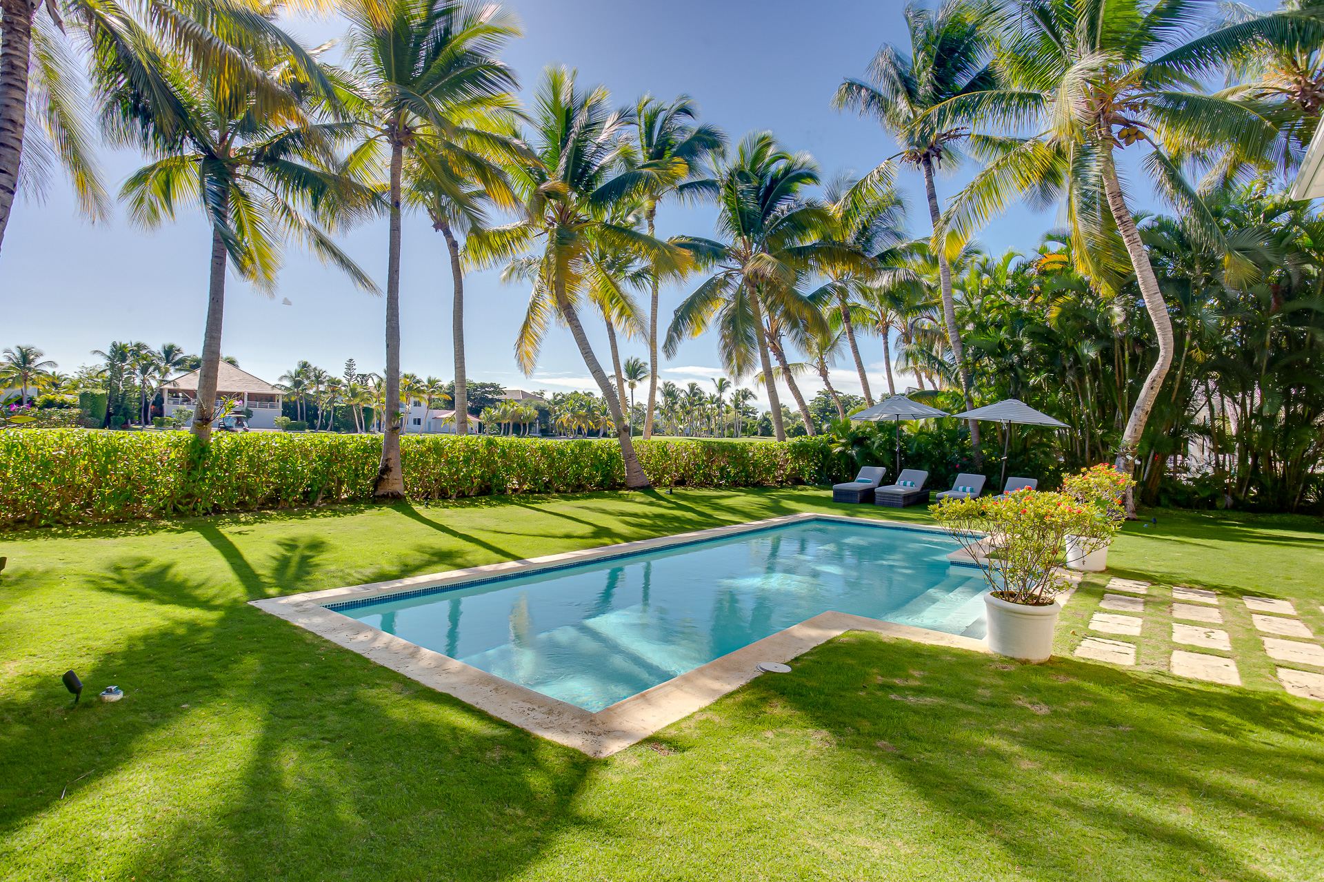 Villa Tortuga Bay B6