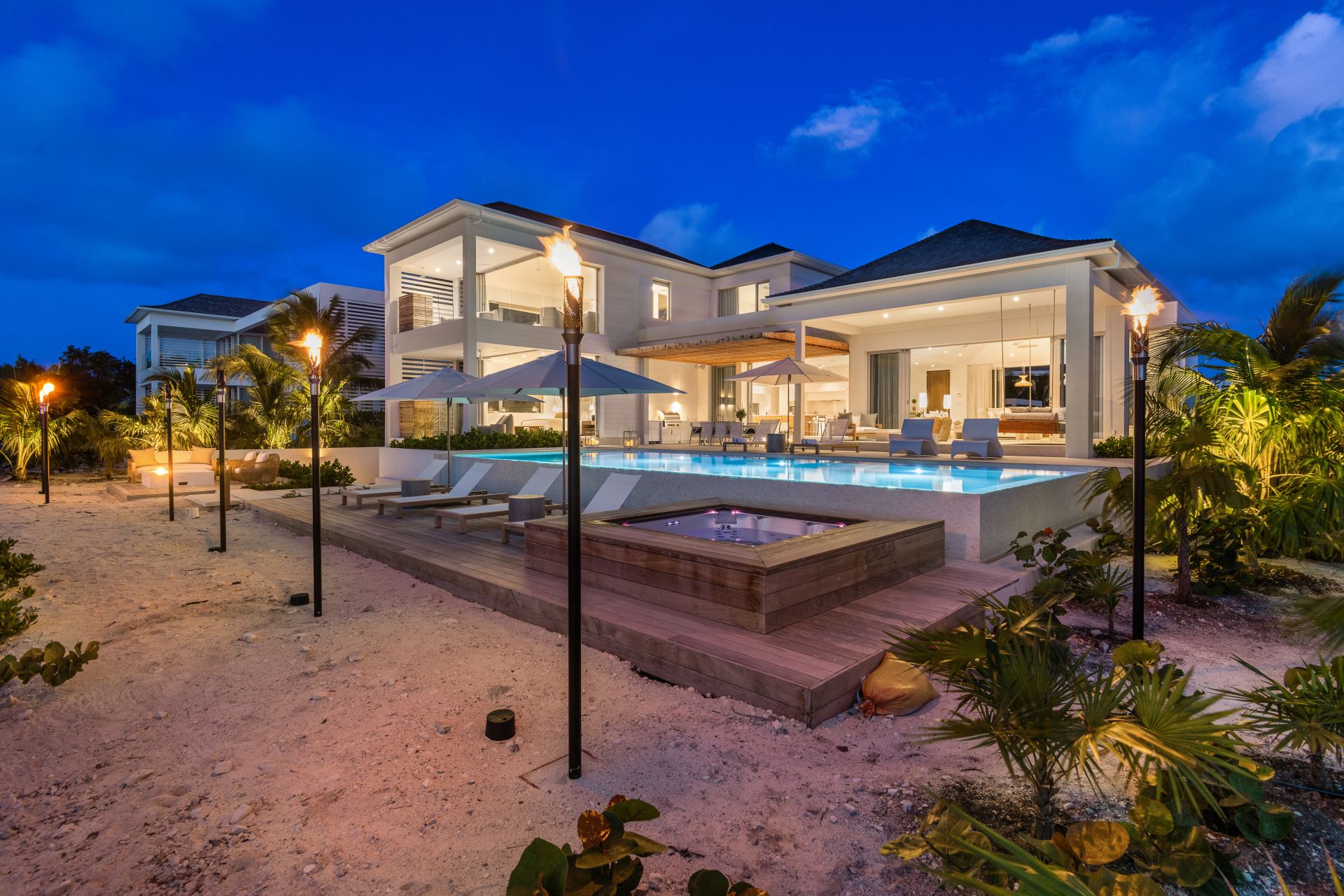 Grace Bay Enclave - 5 BDR BEACHFRONT VILLA