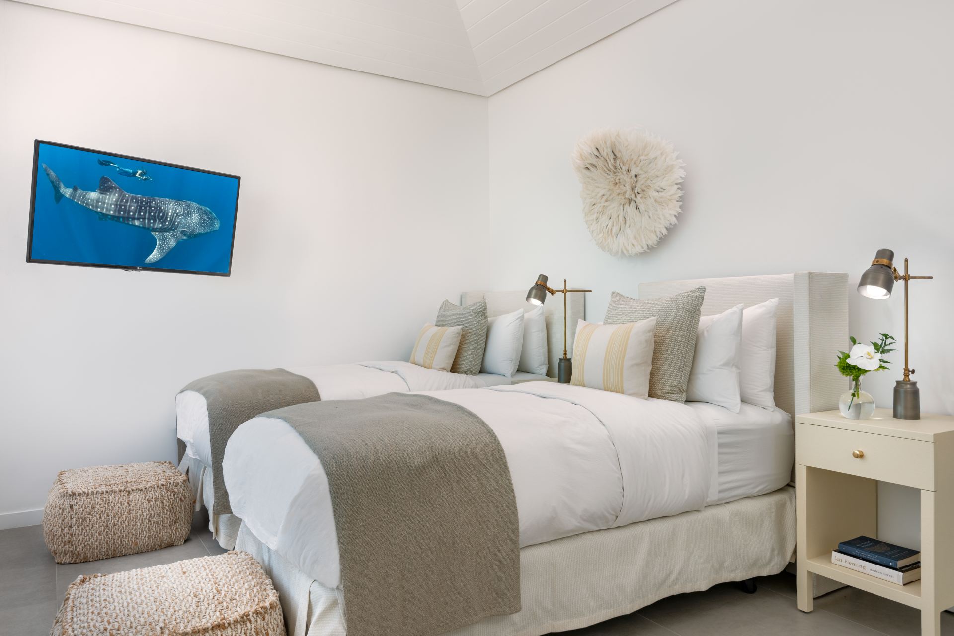 Long Bay Enclave - 7 BDR BEACHFRONT VILLA