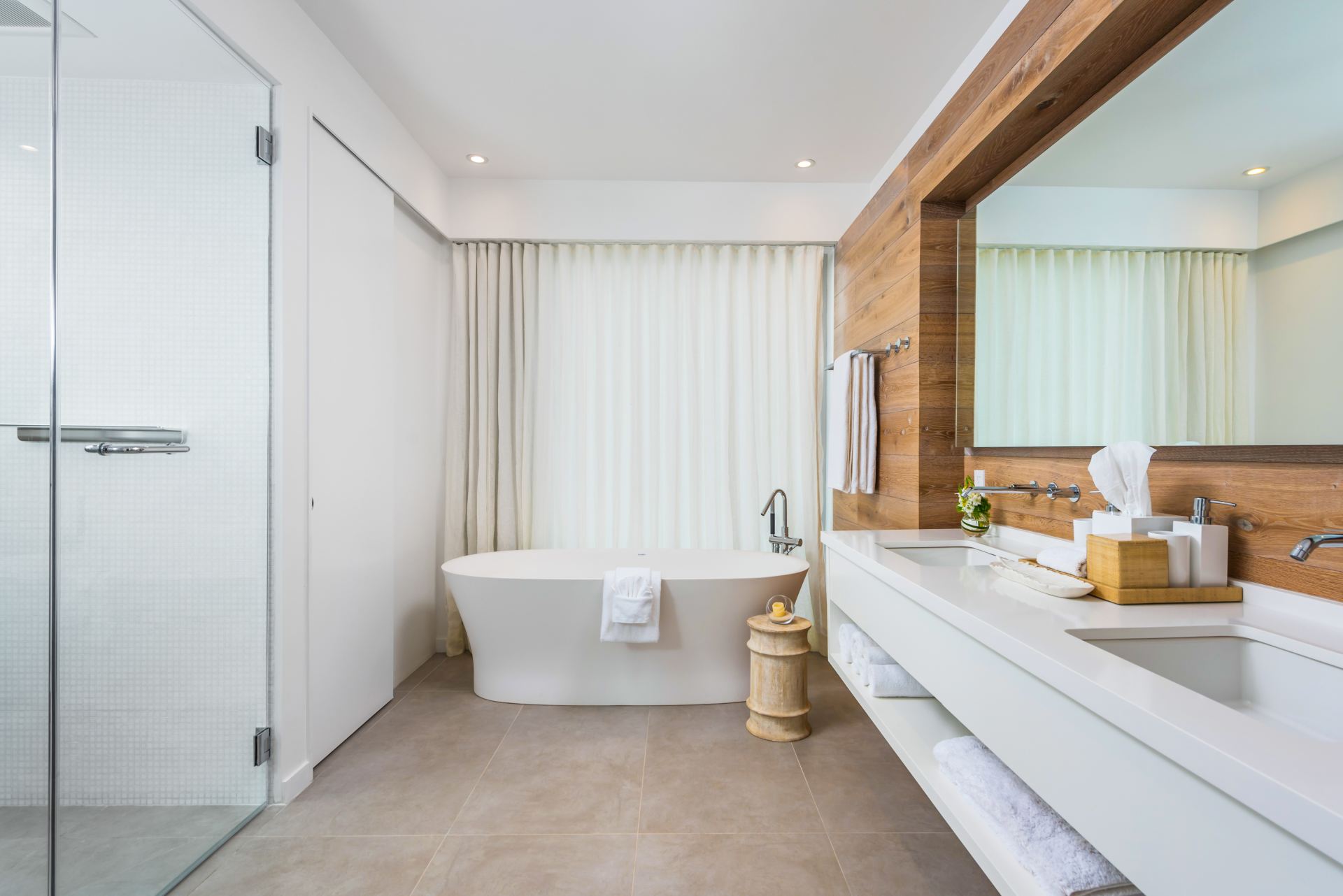 Long Bay Enclave - 6 BDR BEACHFRONT VILLA