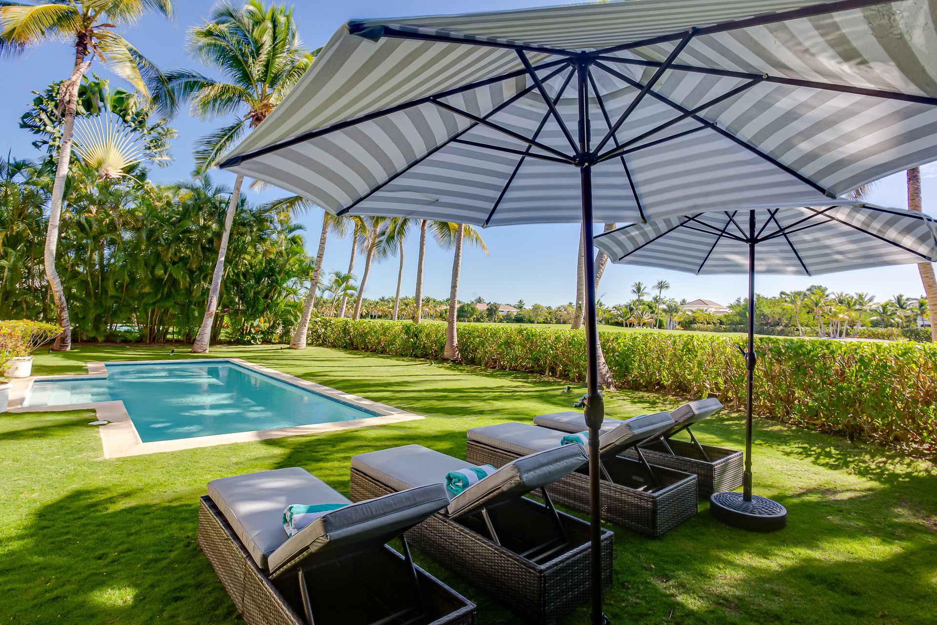 Villa Tortuga Bay B6