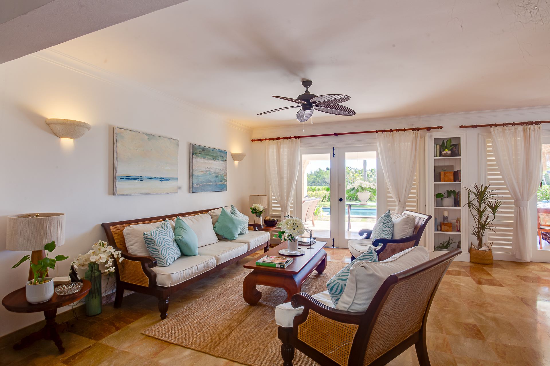 Villa Tortuga Bay B6