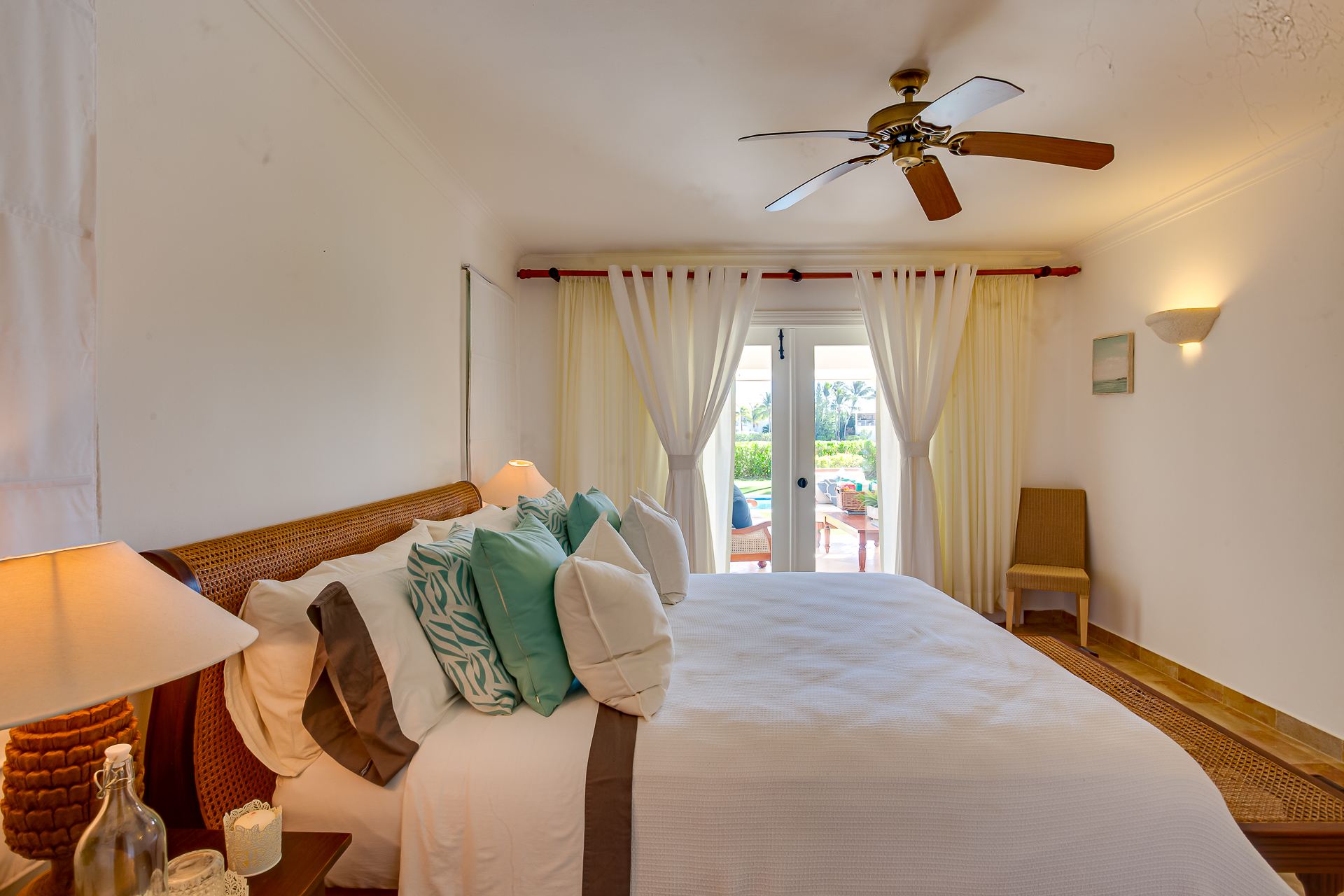 Villa Tortuga Bay B6