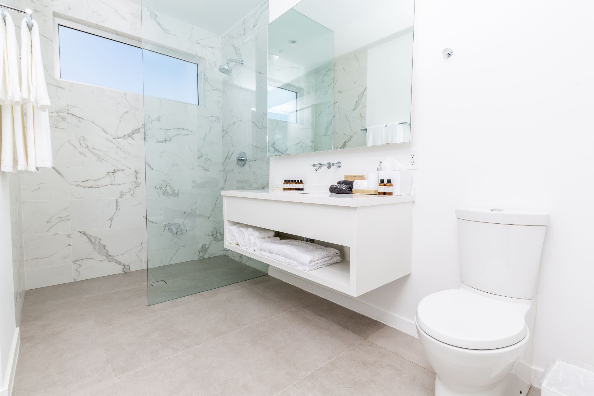 Long Bay Enclave - 6 BDR BEACHFRONT VILLA