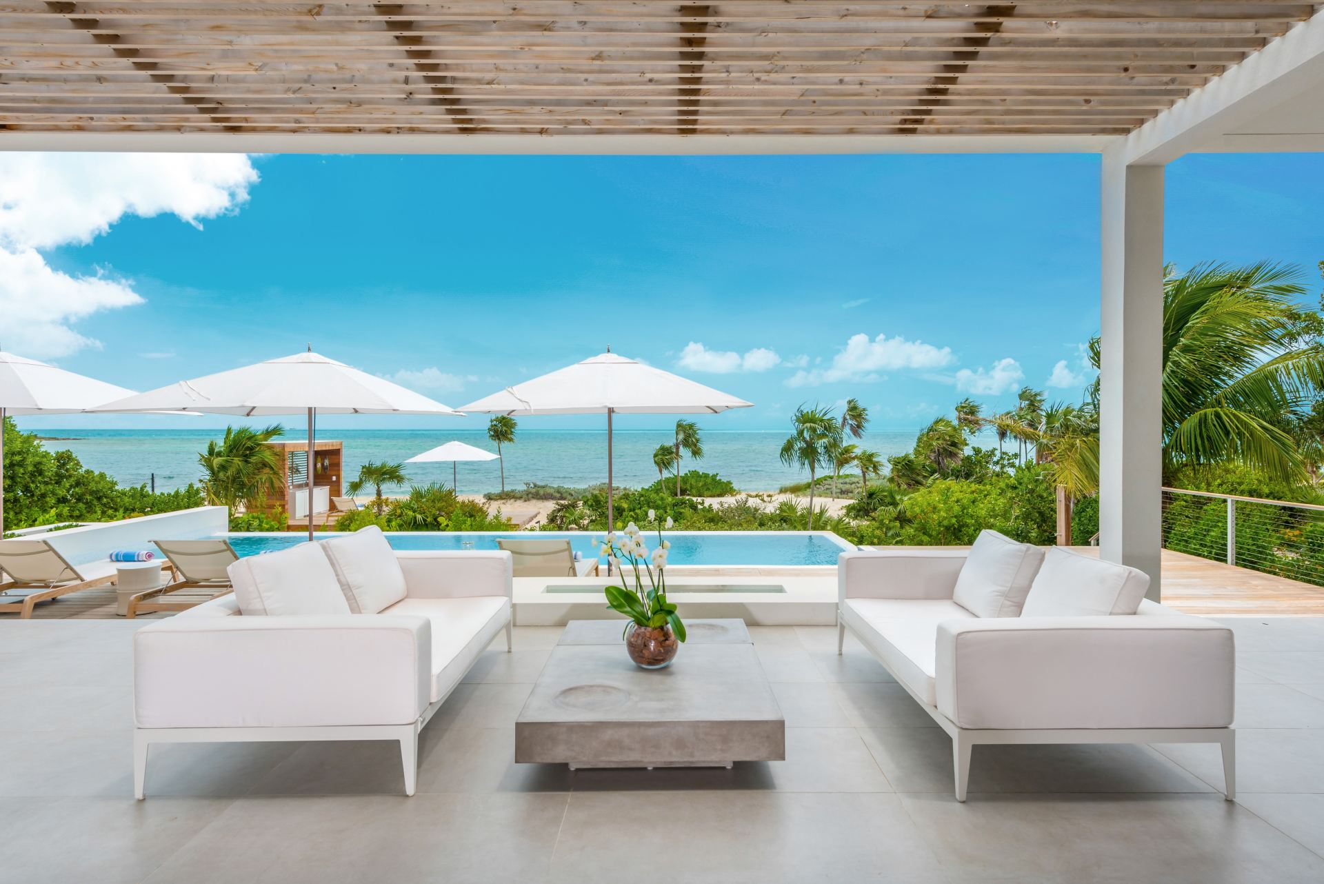 Long Bay Enclave - 6 BDR BEACHFRONT VILLA