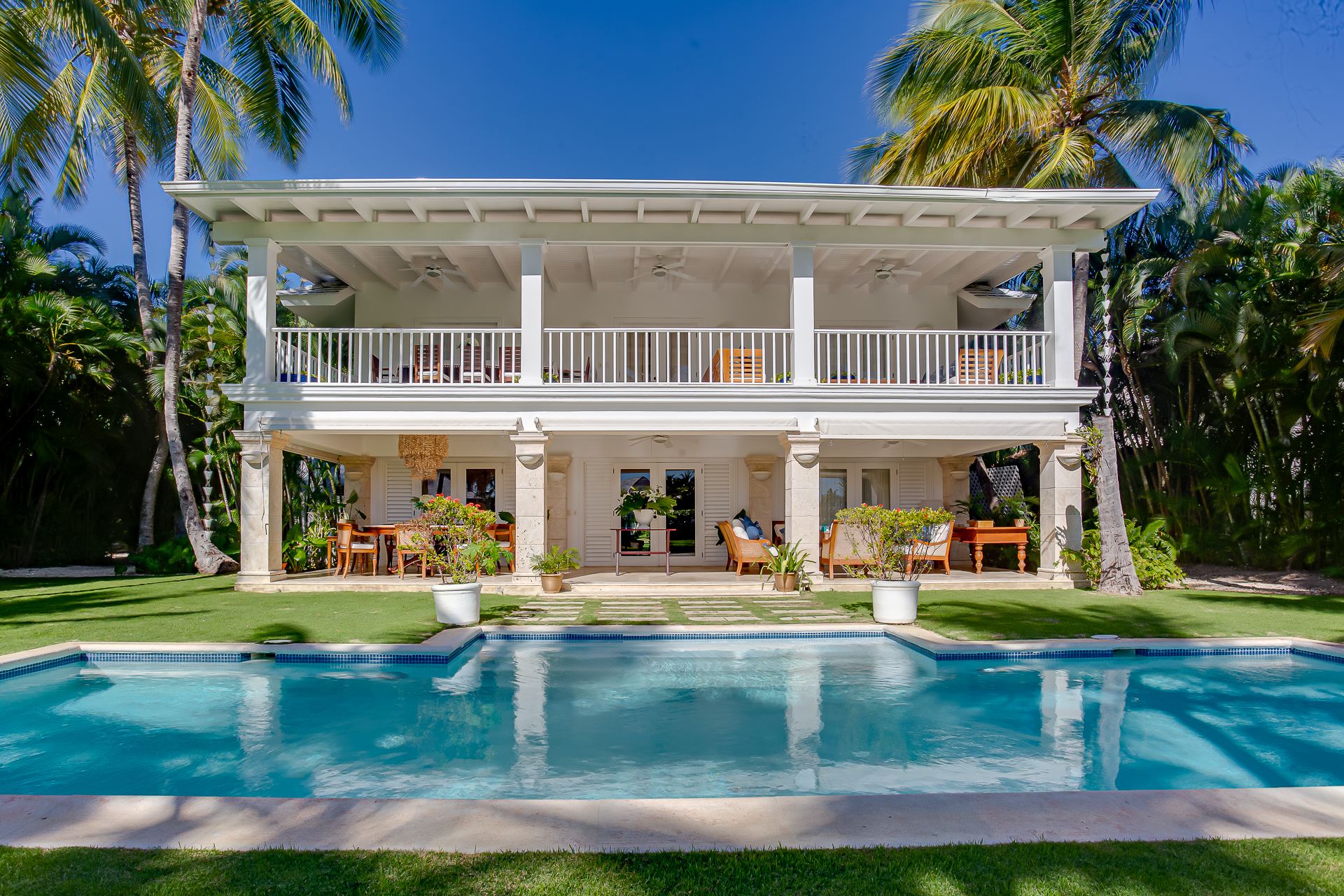 Villa Tortuga Bay B6