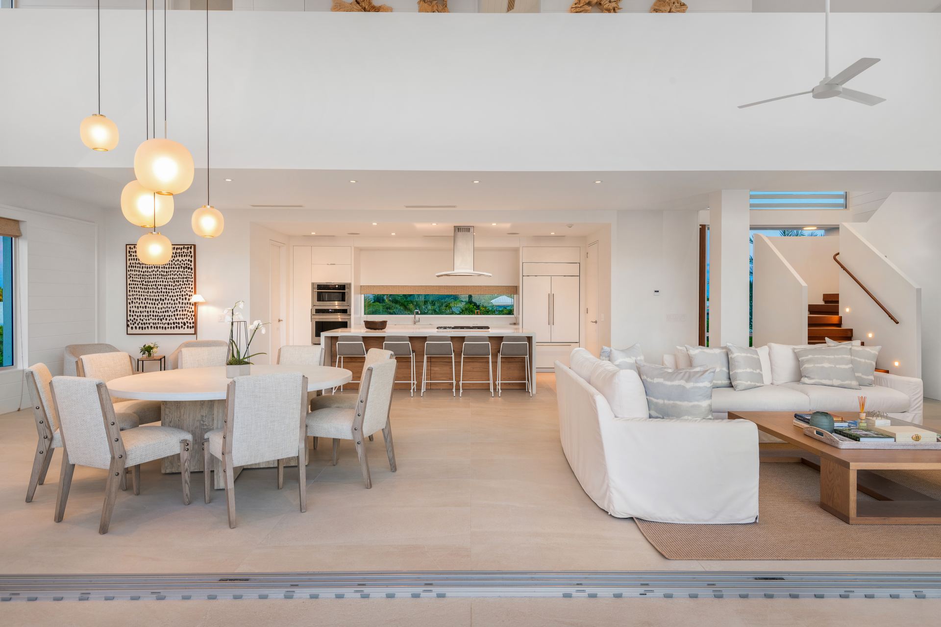 Grace Bay Enclave - 4 BDR OCEAN VIEW VILLA