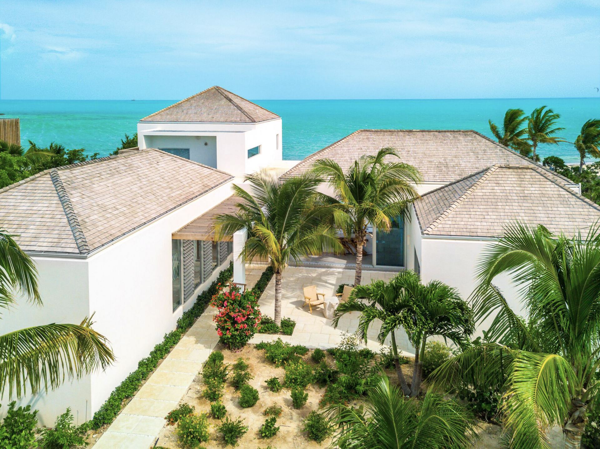 Long Bay Enclave - 5 BDR BEACHFRONT VILLA