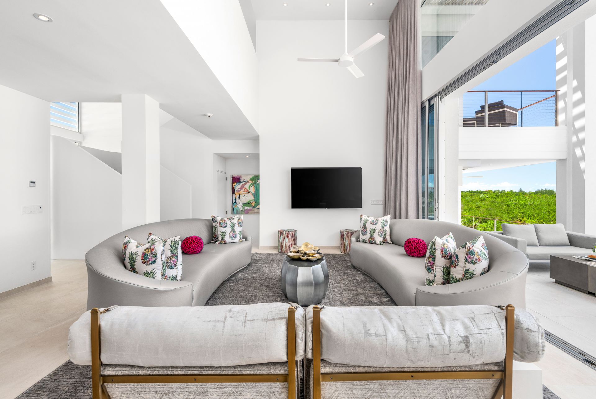 Grace Bay Enclave - 6 BDR PREMIUM OCEAN VIEW VILLA