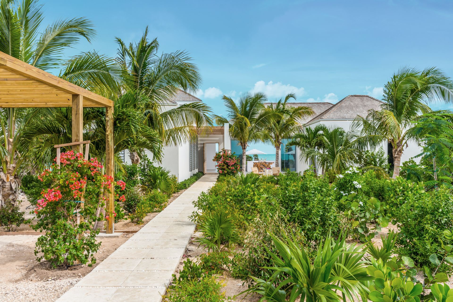 Long Bay Enclave - 5 BDR BEACHFRONT VILLA