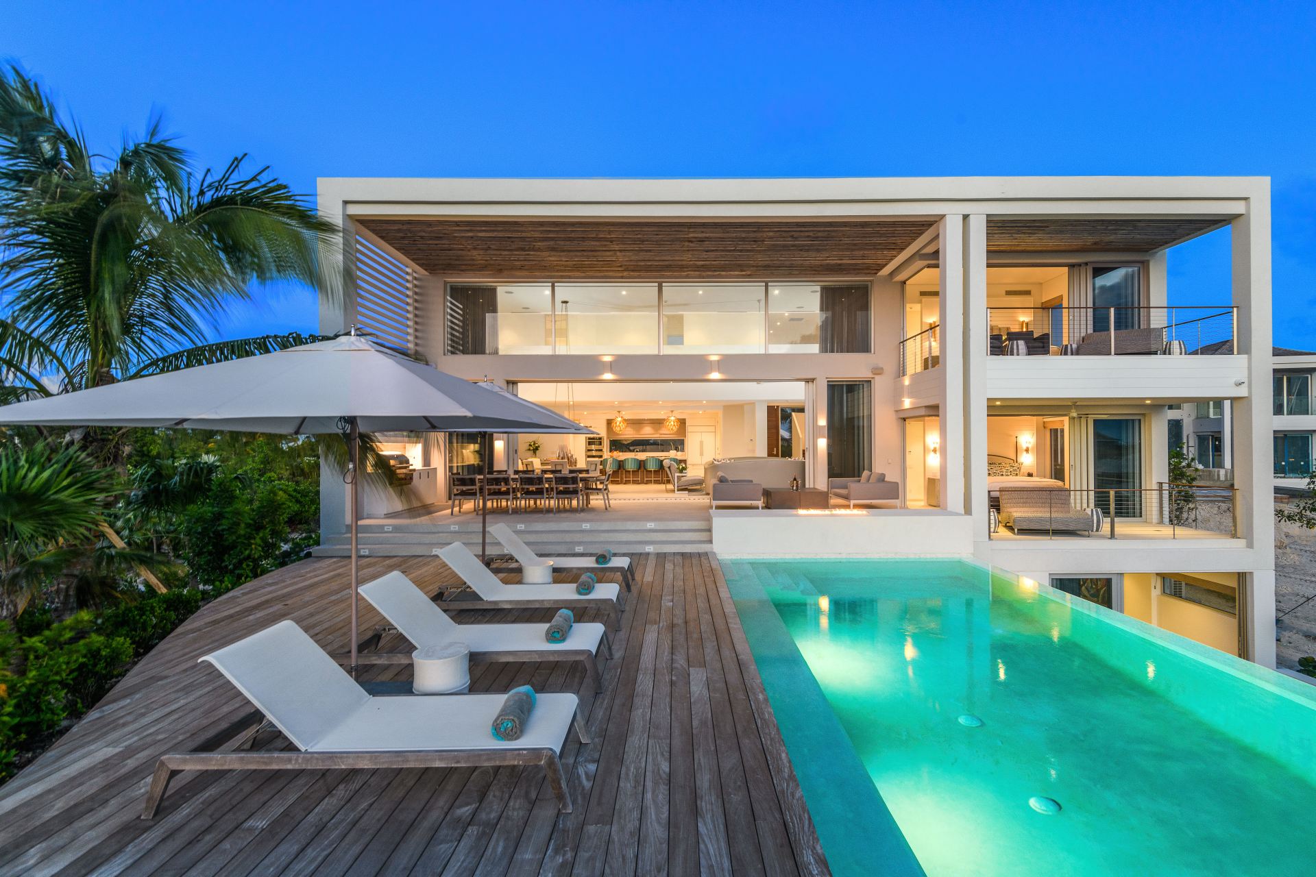 Grace Bay Enclave - 6 BDR PREMIUM OCEAN VIEW VILLA