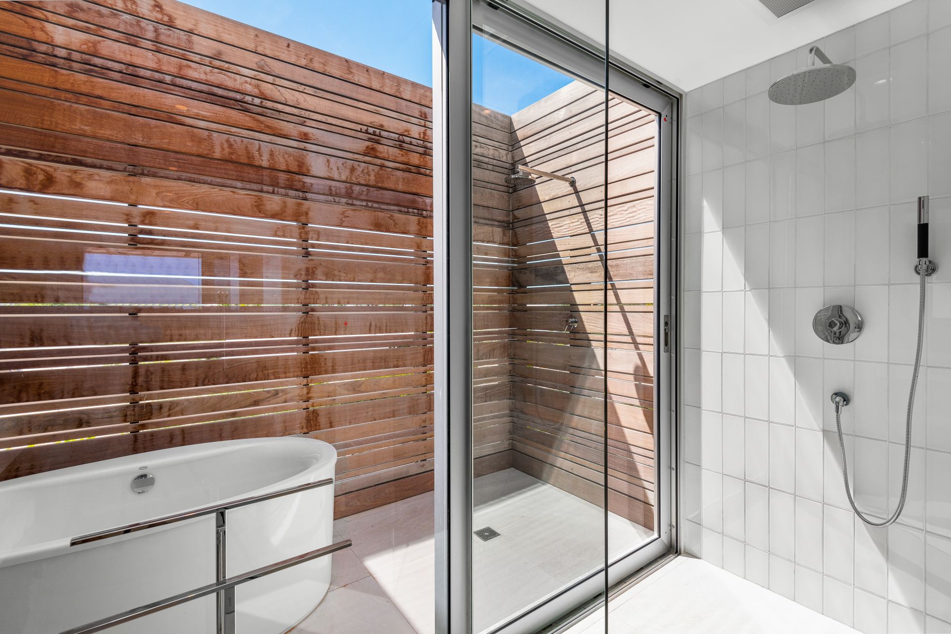 Grace Bay Enclave - 5 BDR OCEAN VIEW VILLA