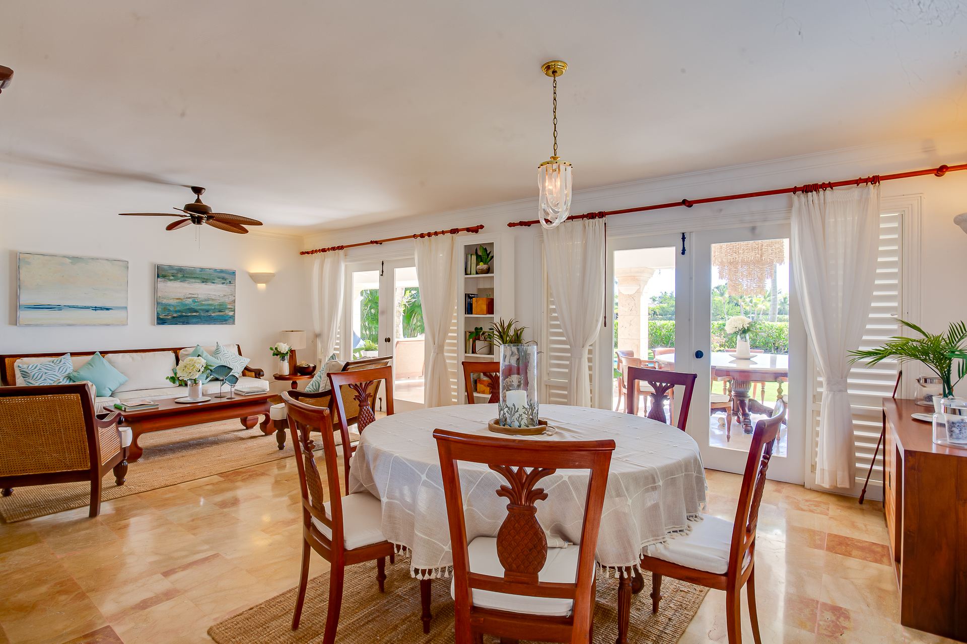 Villa Tortuga Bay B6