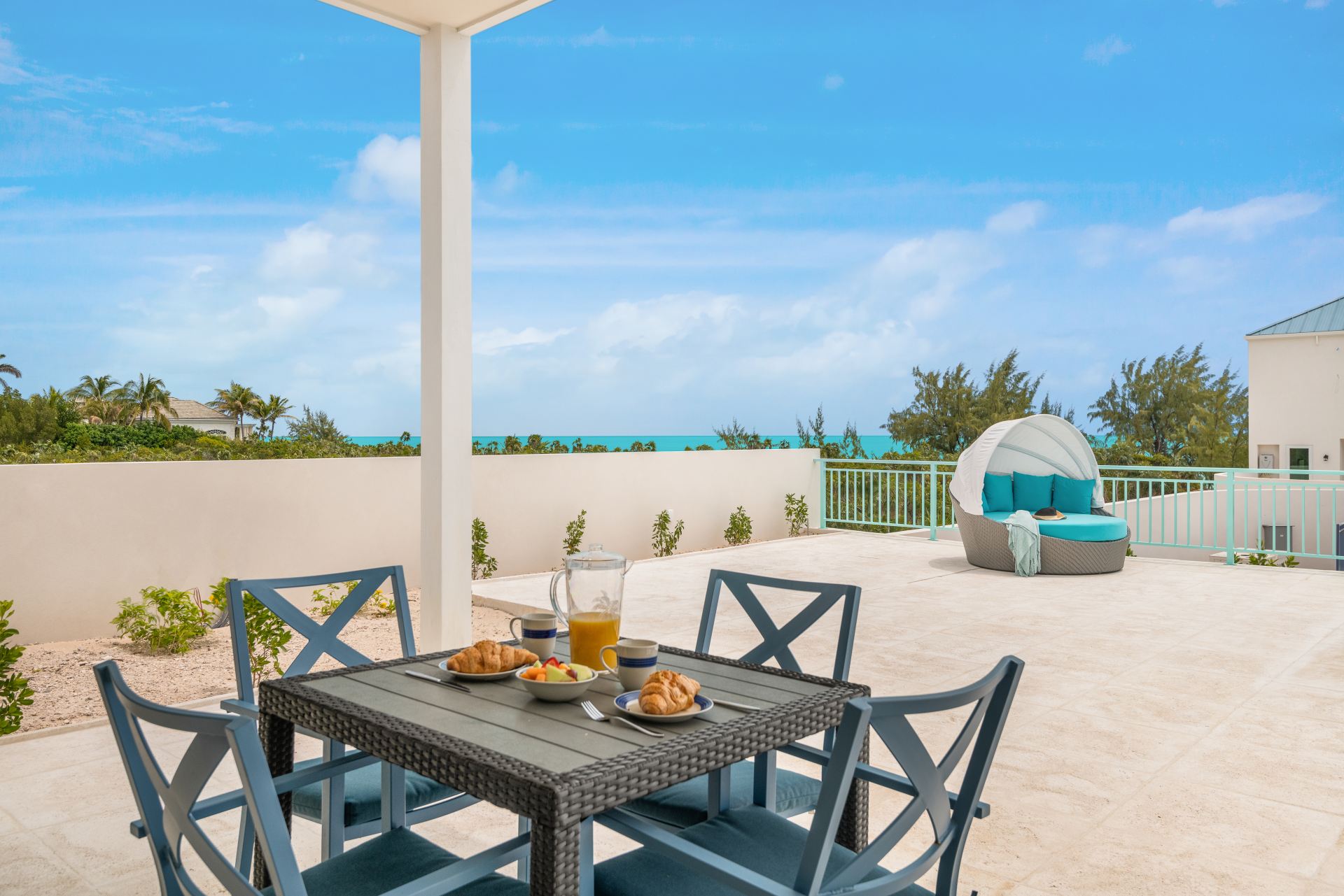 Hura Sea Turquoise Villa