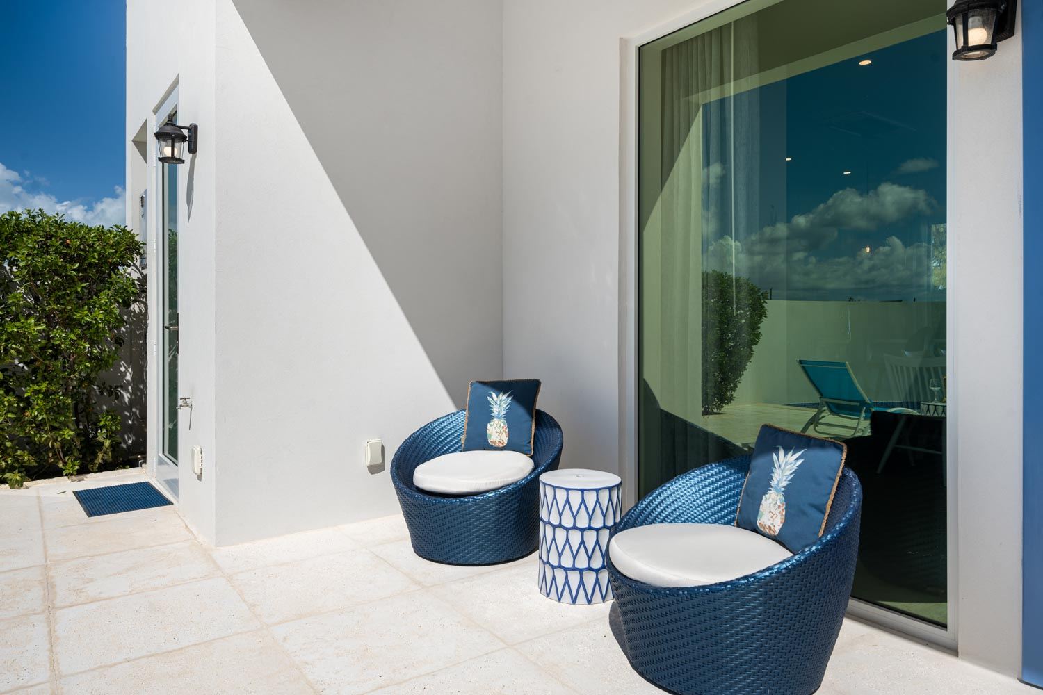 Hura Sea Azure Villa