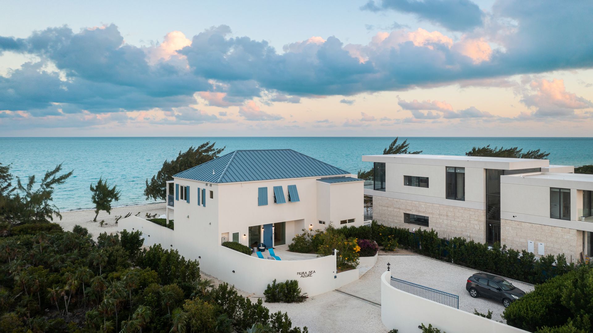 Hura Sea Azure Villa