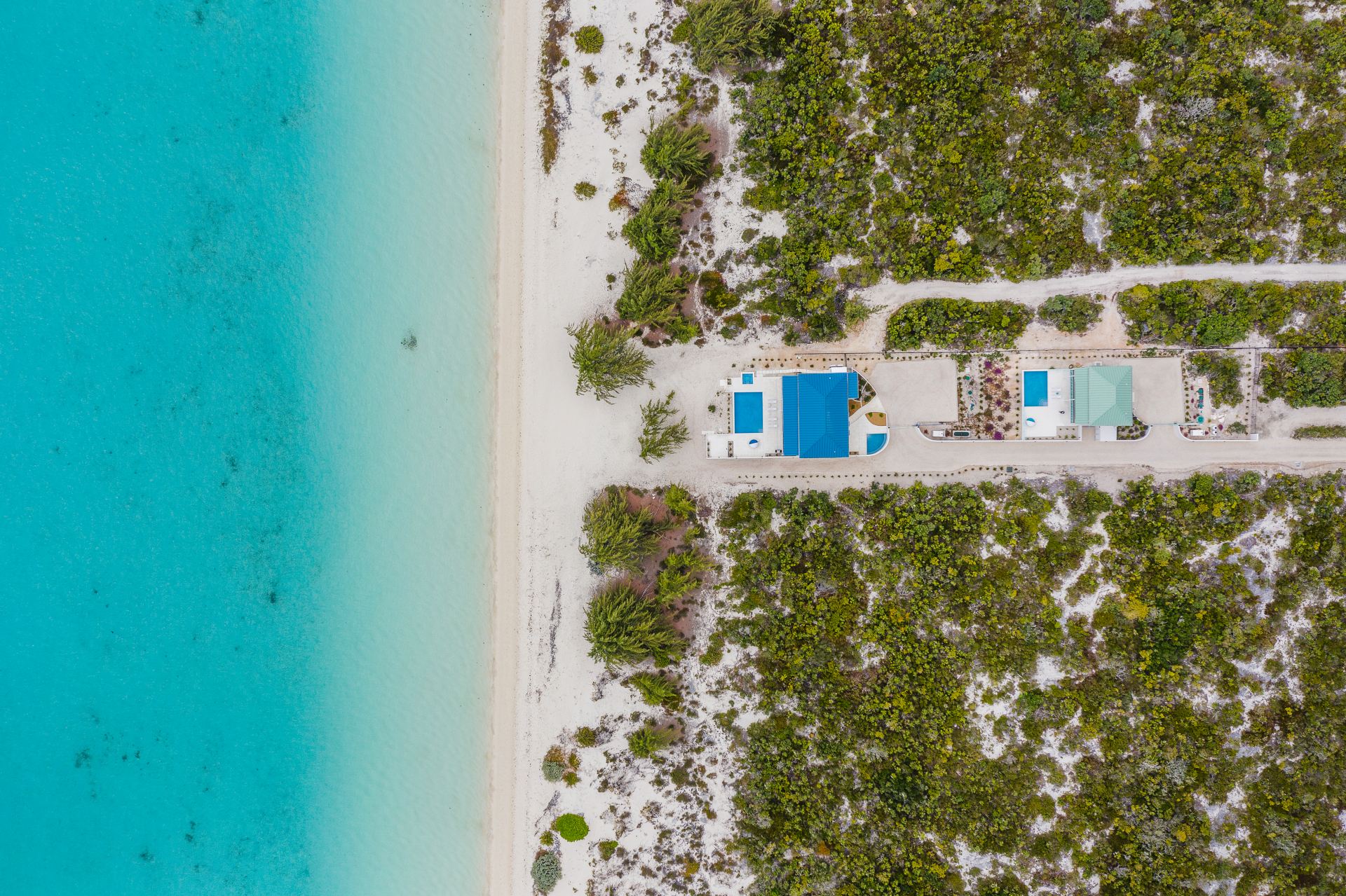 Hura Sea Turquoise Villa