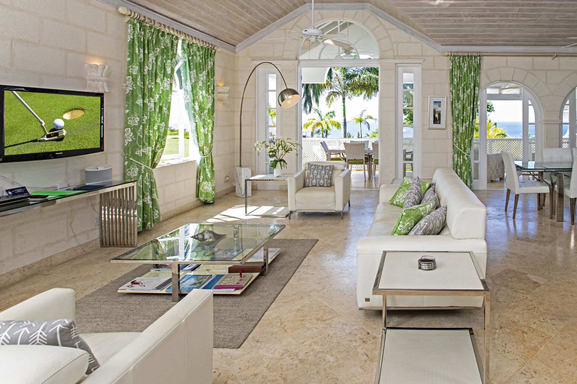 Royal Villa 1 - Swansway