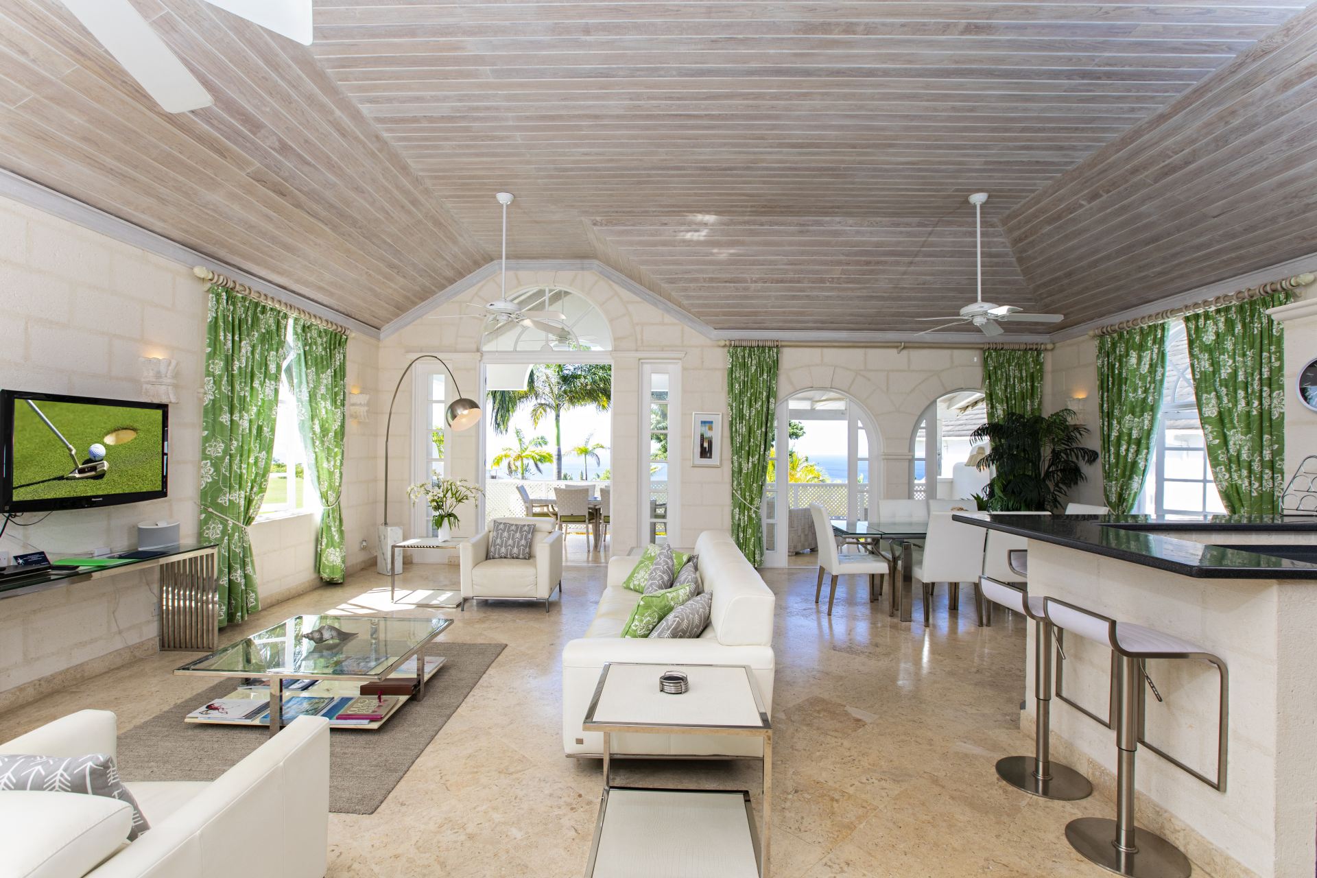 Royal Villa 1 - Swansway