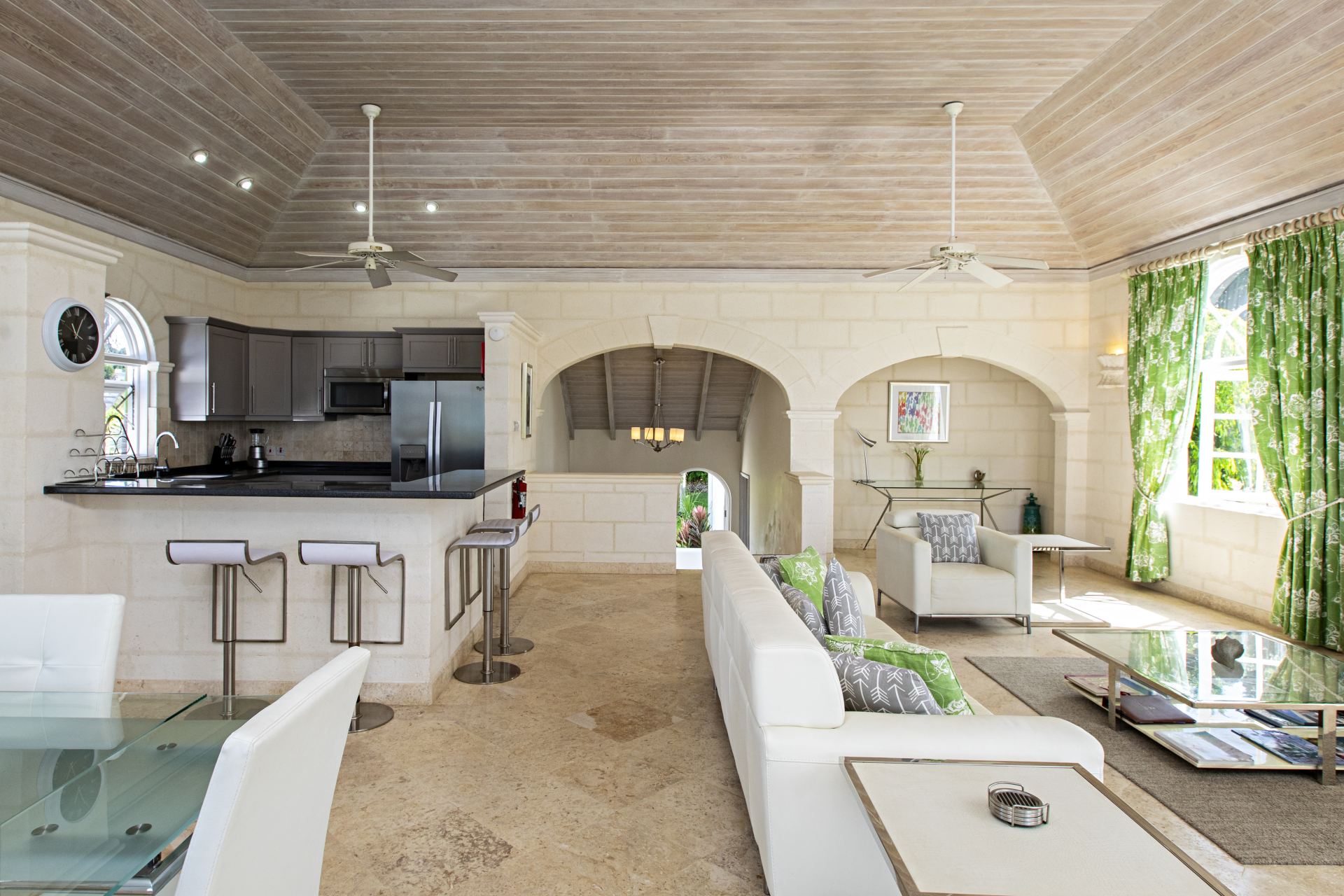 Royal Villa 1 - Swansway