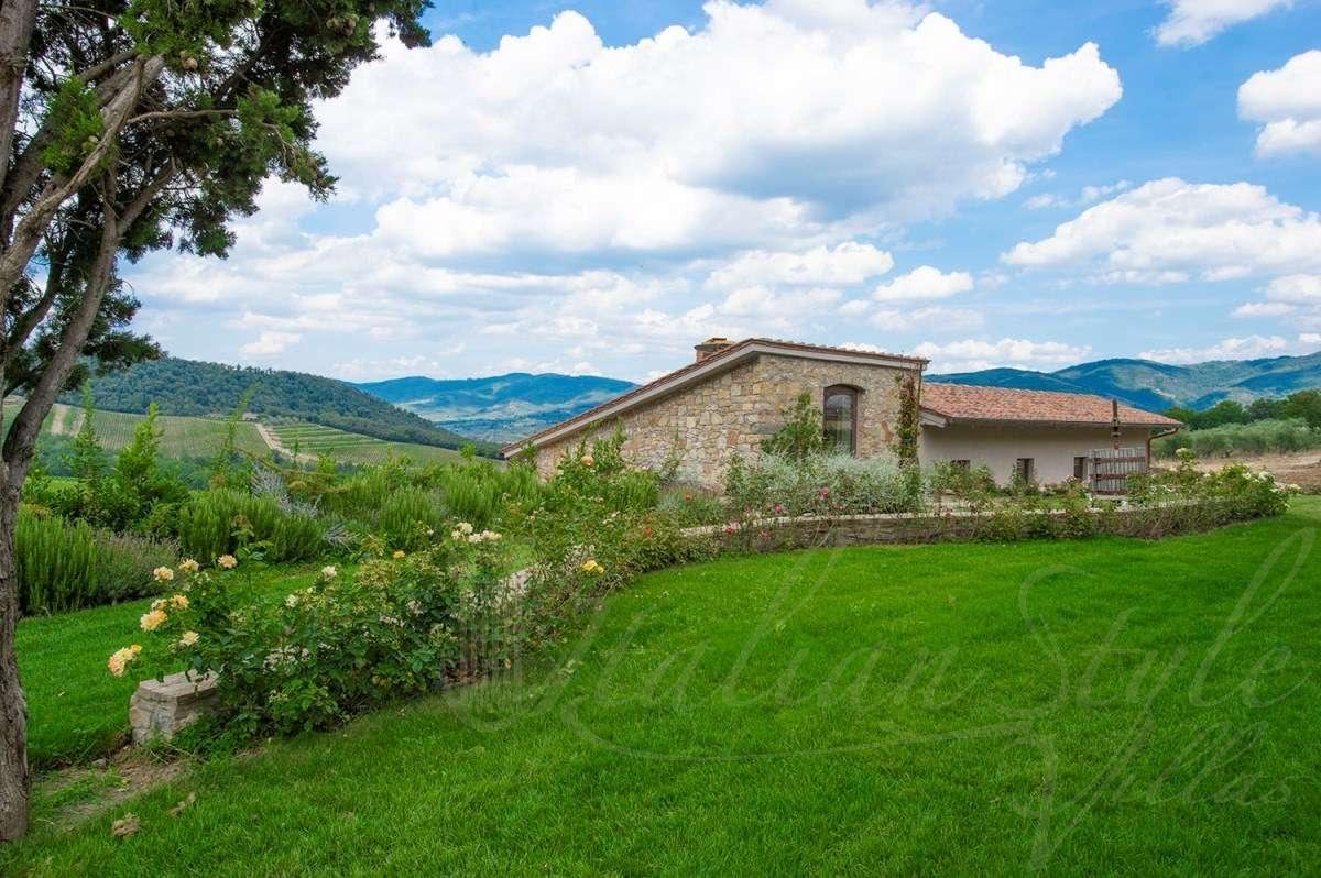 La Marcellina estate