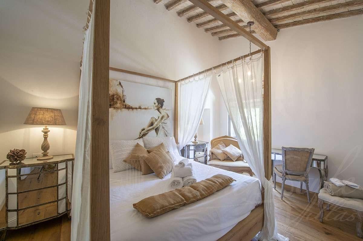 La Marcellina estate