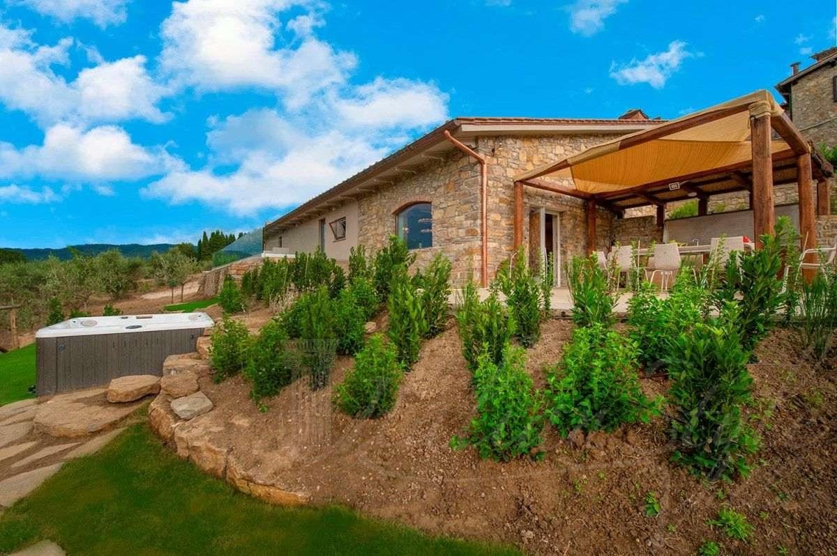 La Marcellina estate