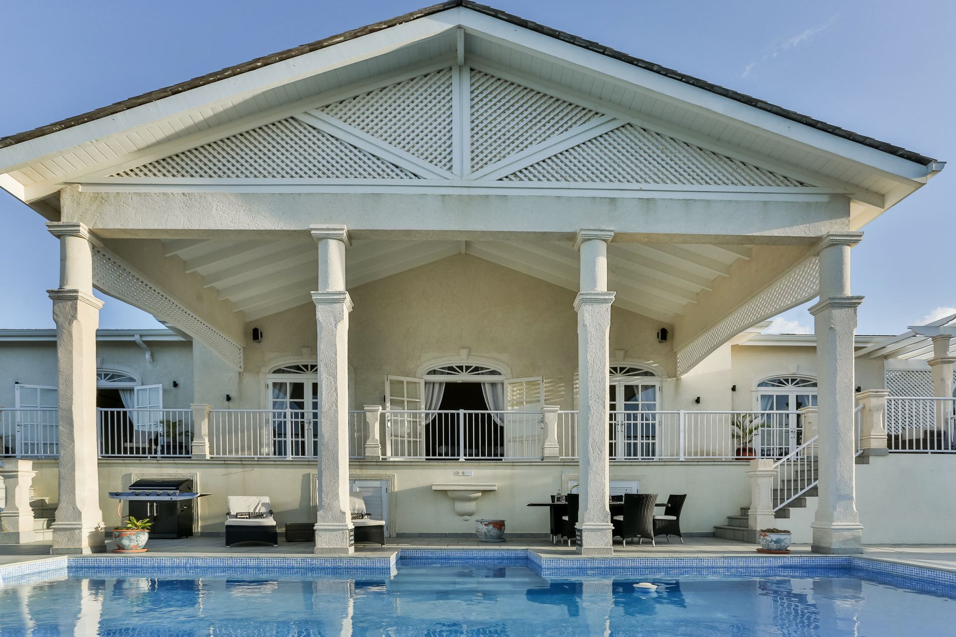 Cayman Villa