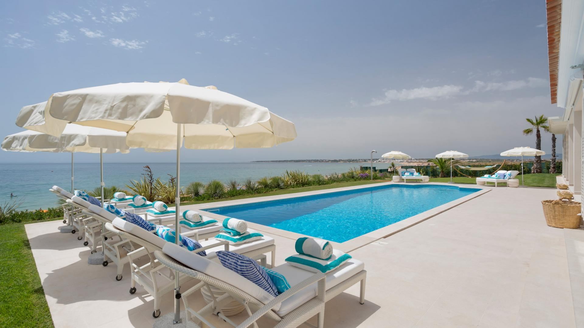 Hibiscus Beach House