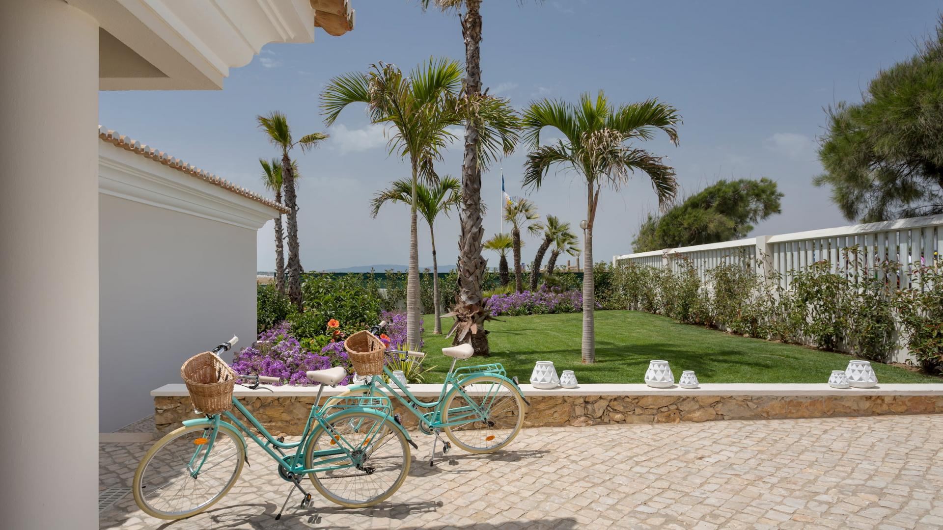 Hibiscus Beach House