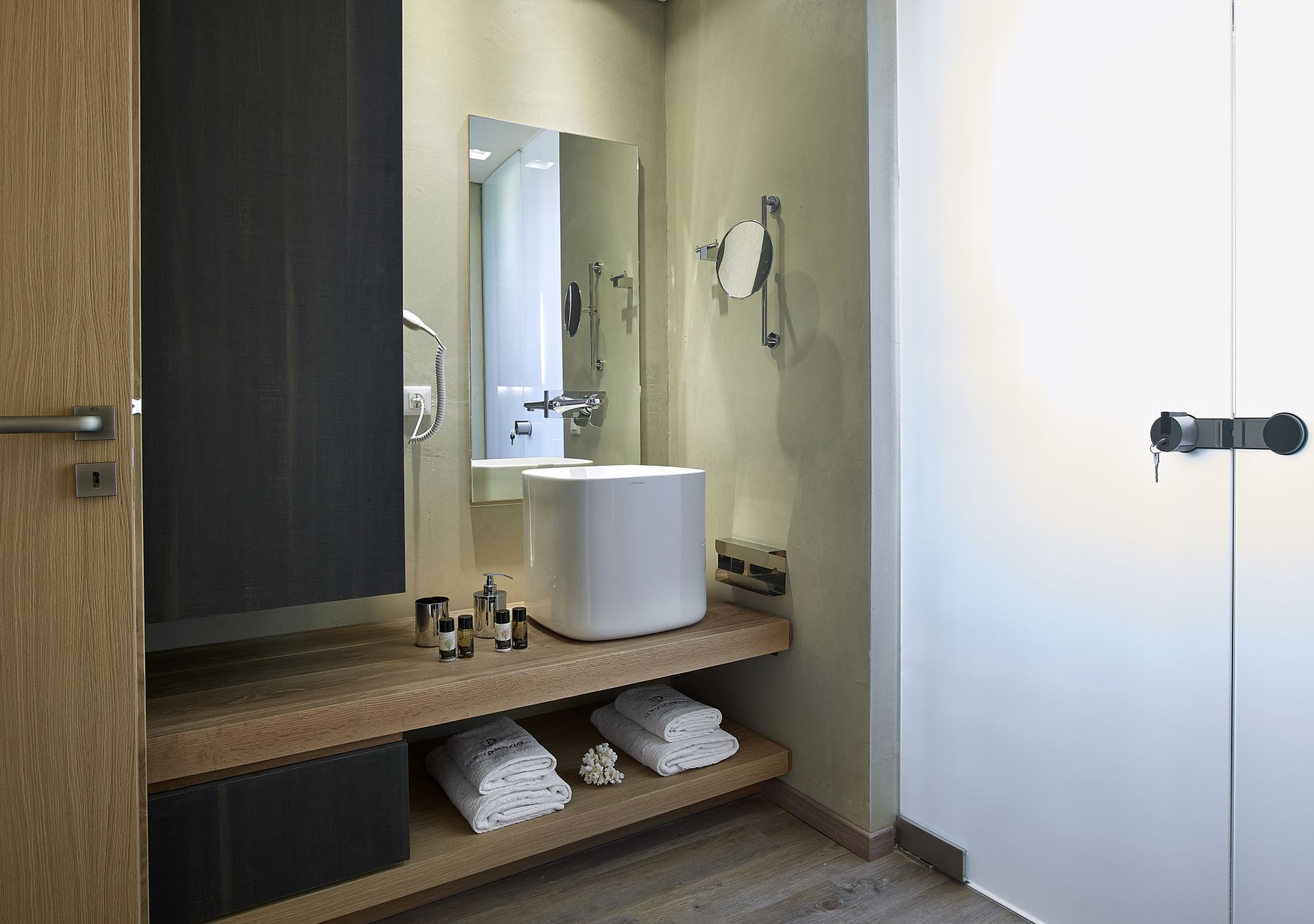 Youphoria Beach Front Estate