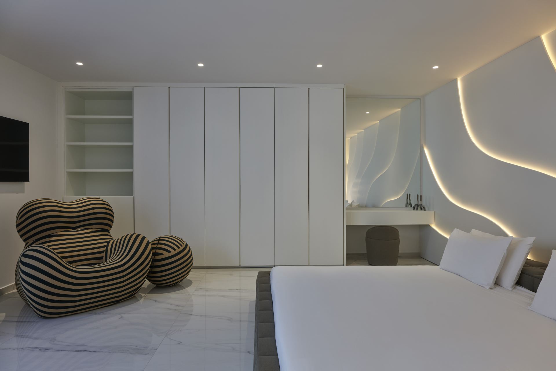 Iremia Seafront Villa