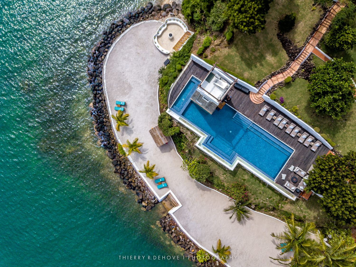 Mount Hartman Bay Estate