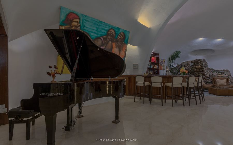 Mount Hartman Bay Estate