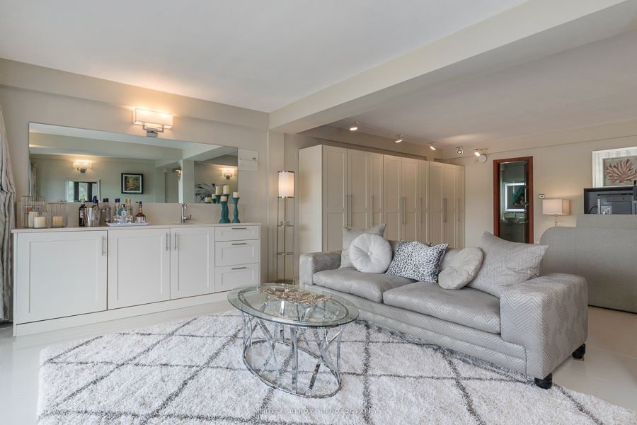 The Bay View Villa Hartman Bay