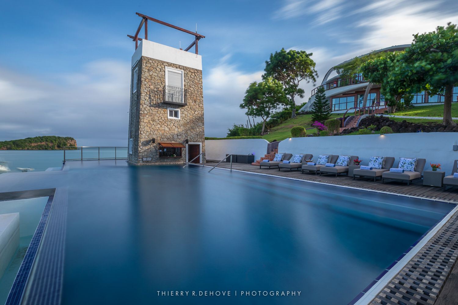 The Main House Hartman Bay