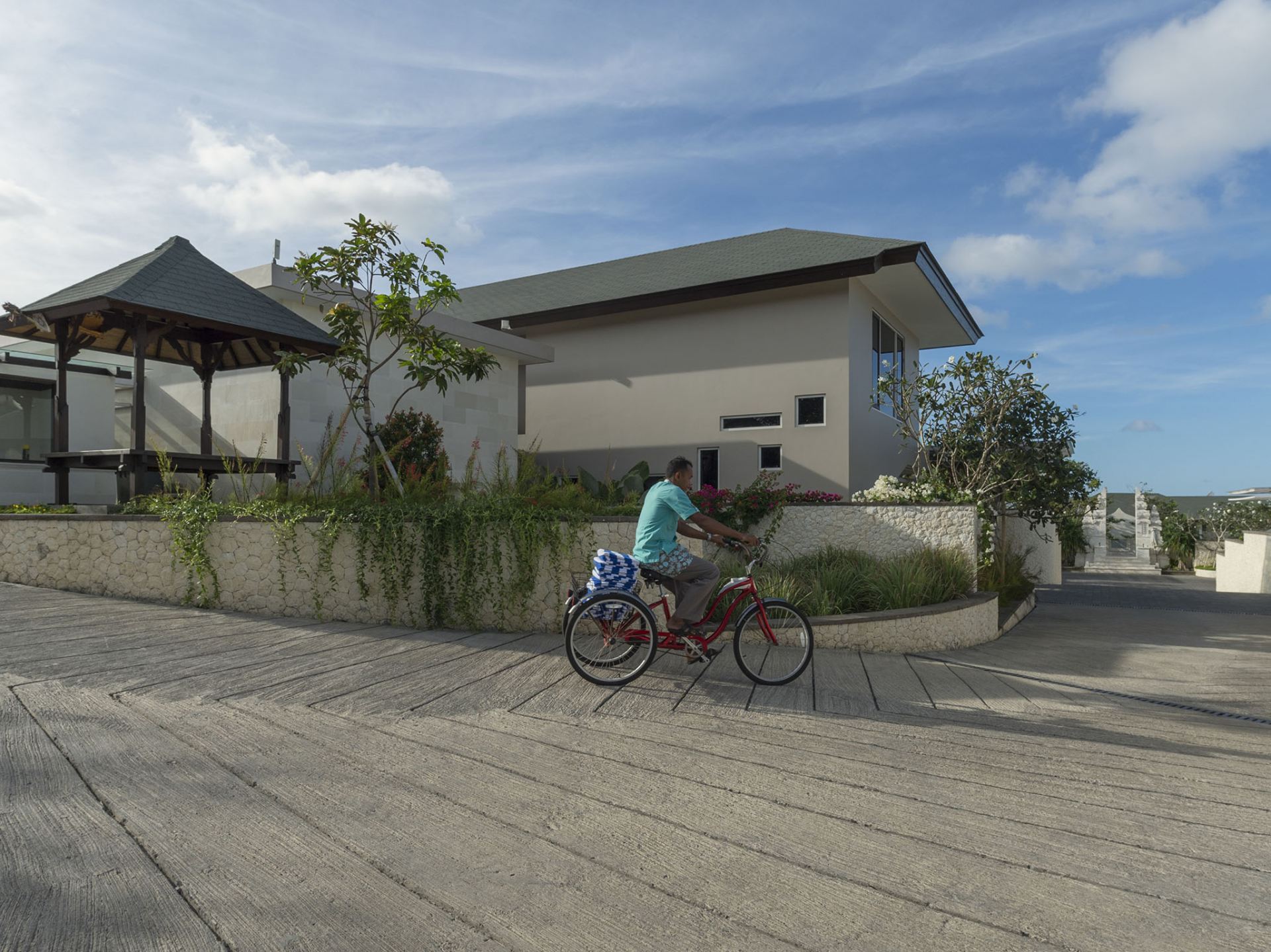 Pandawa Cliff Estate