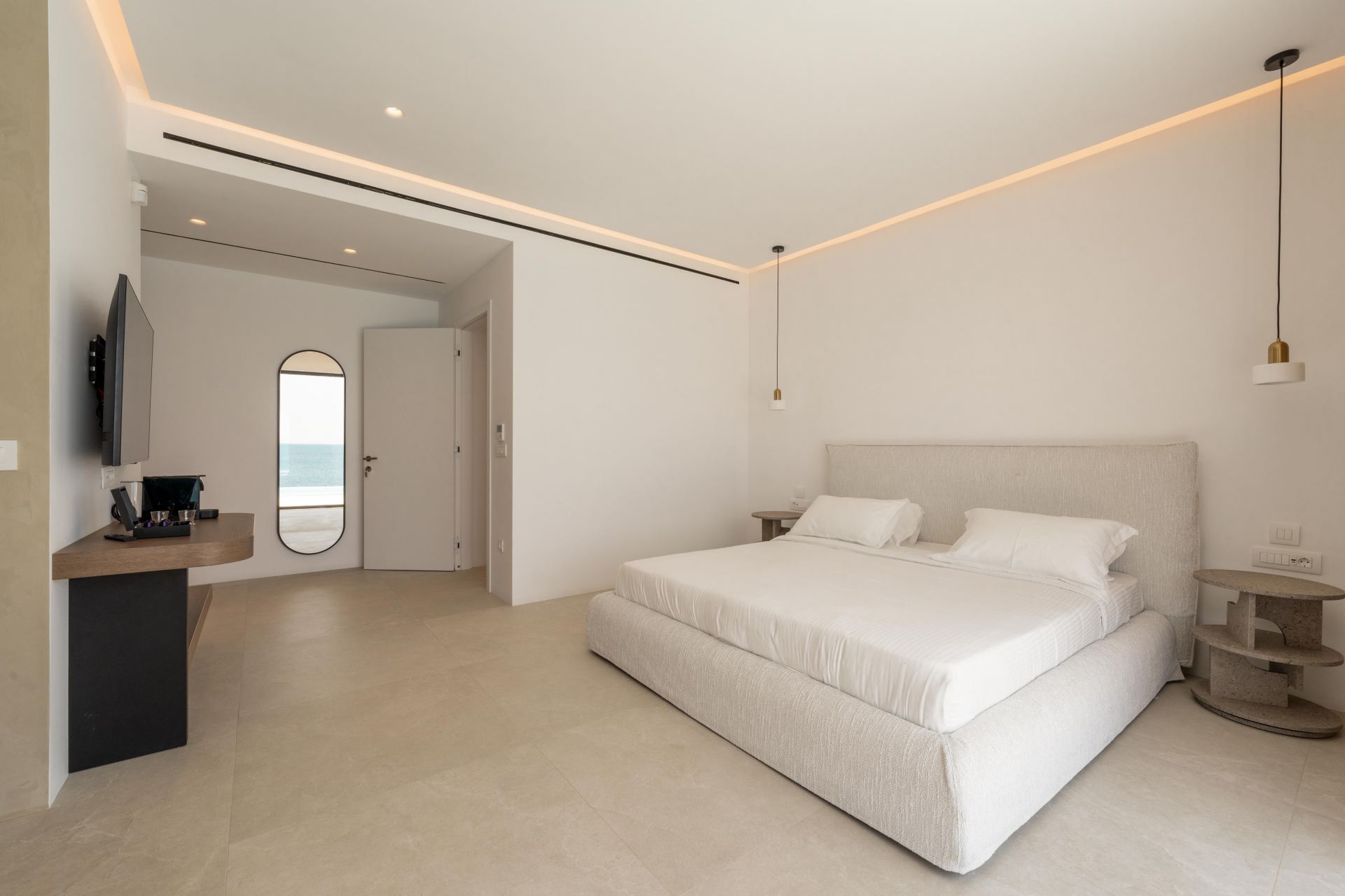 Splendid Waterfront Villas