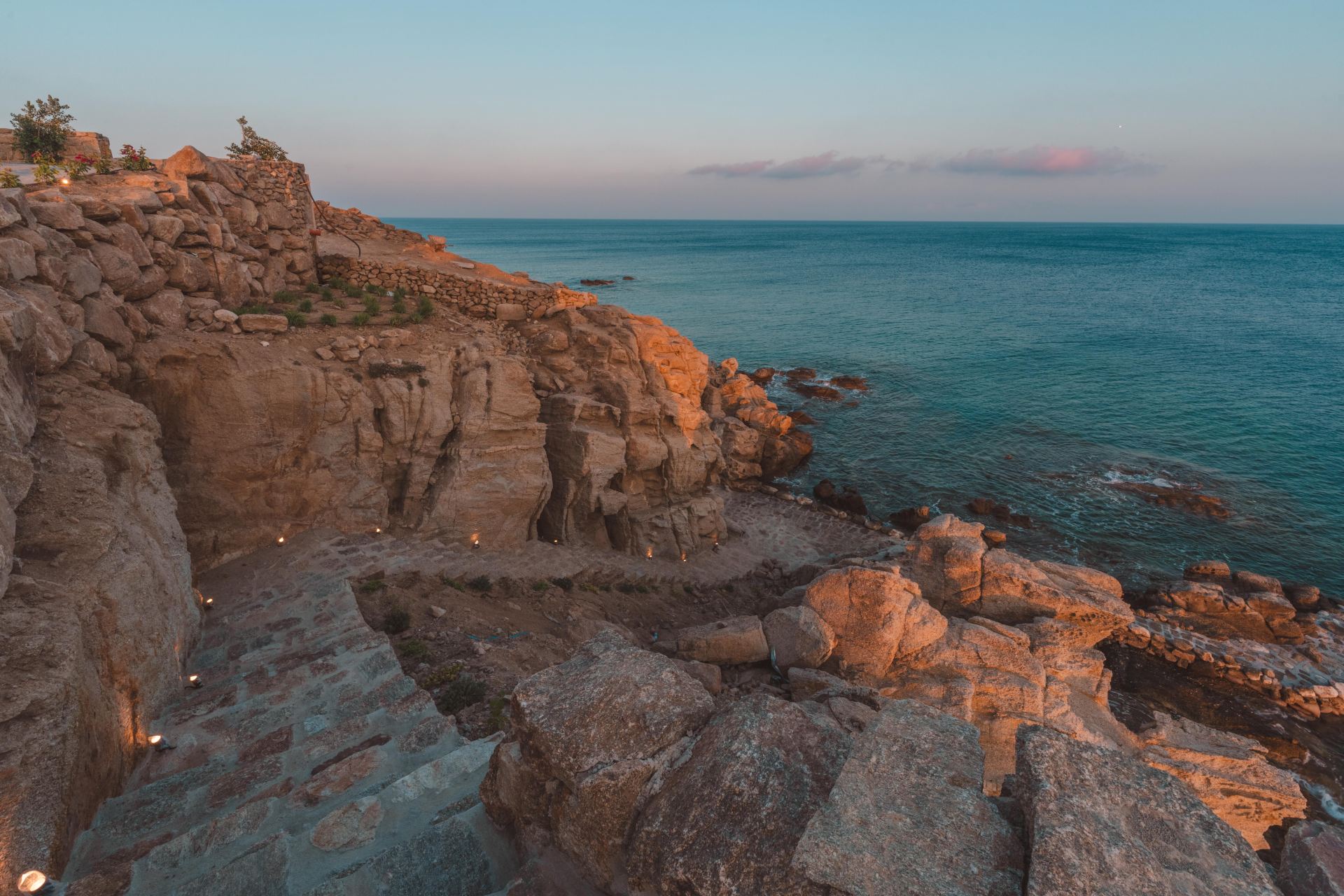 Splendid Waterfront Villa 2