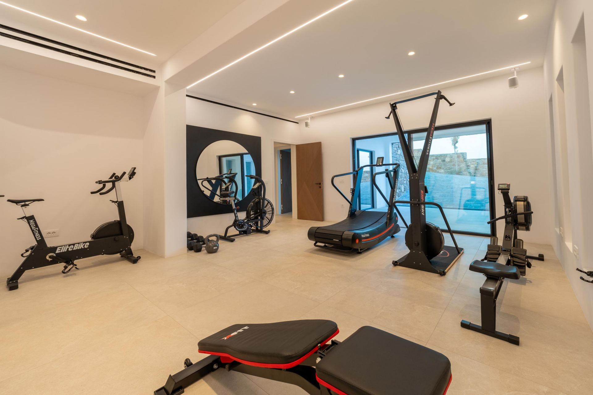 Splendid Waterfront Villa 1