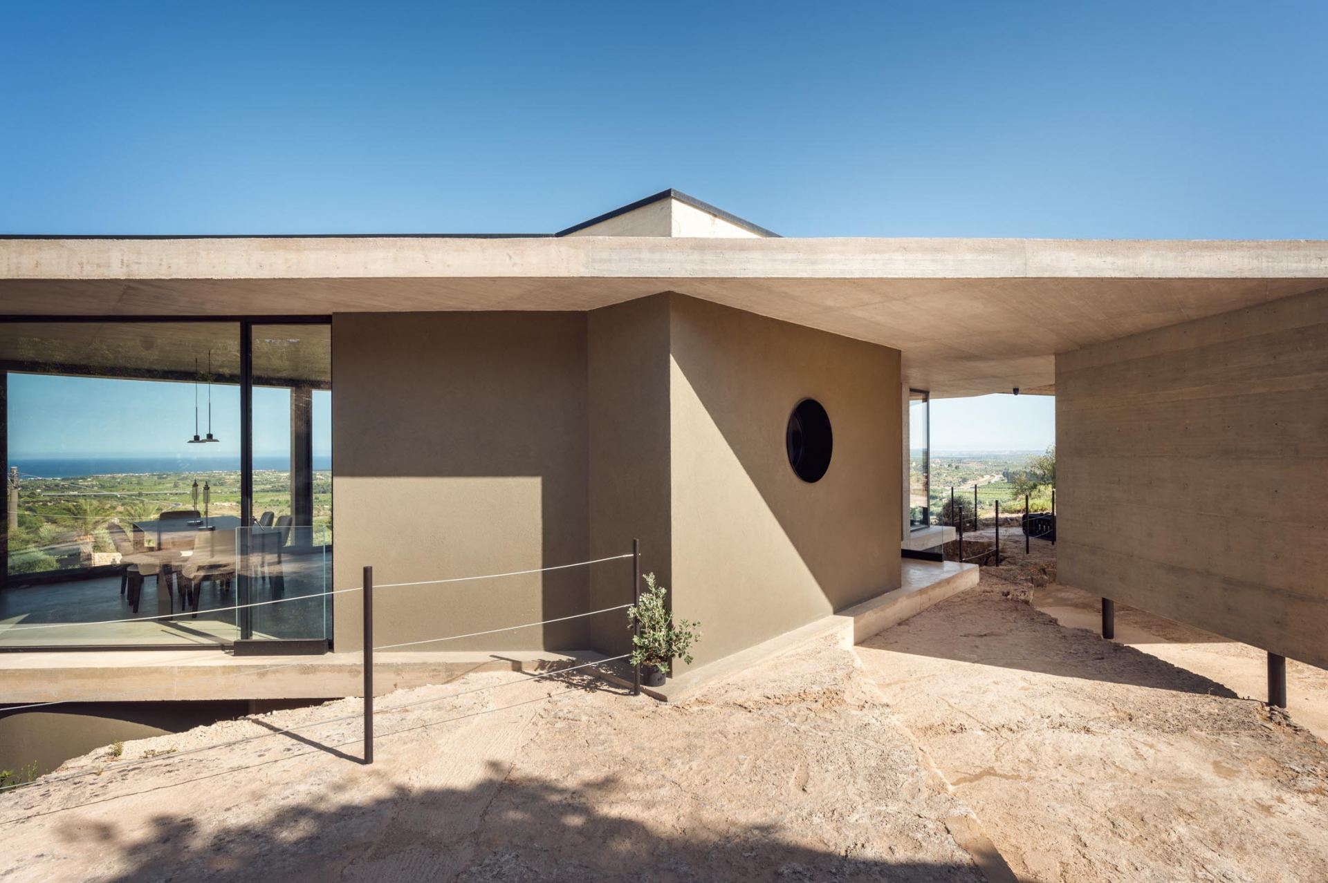 La Cava Boutique Home