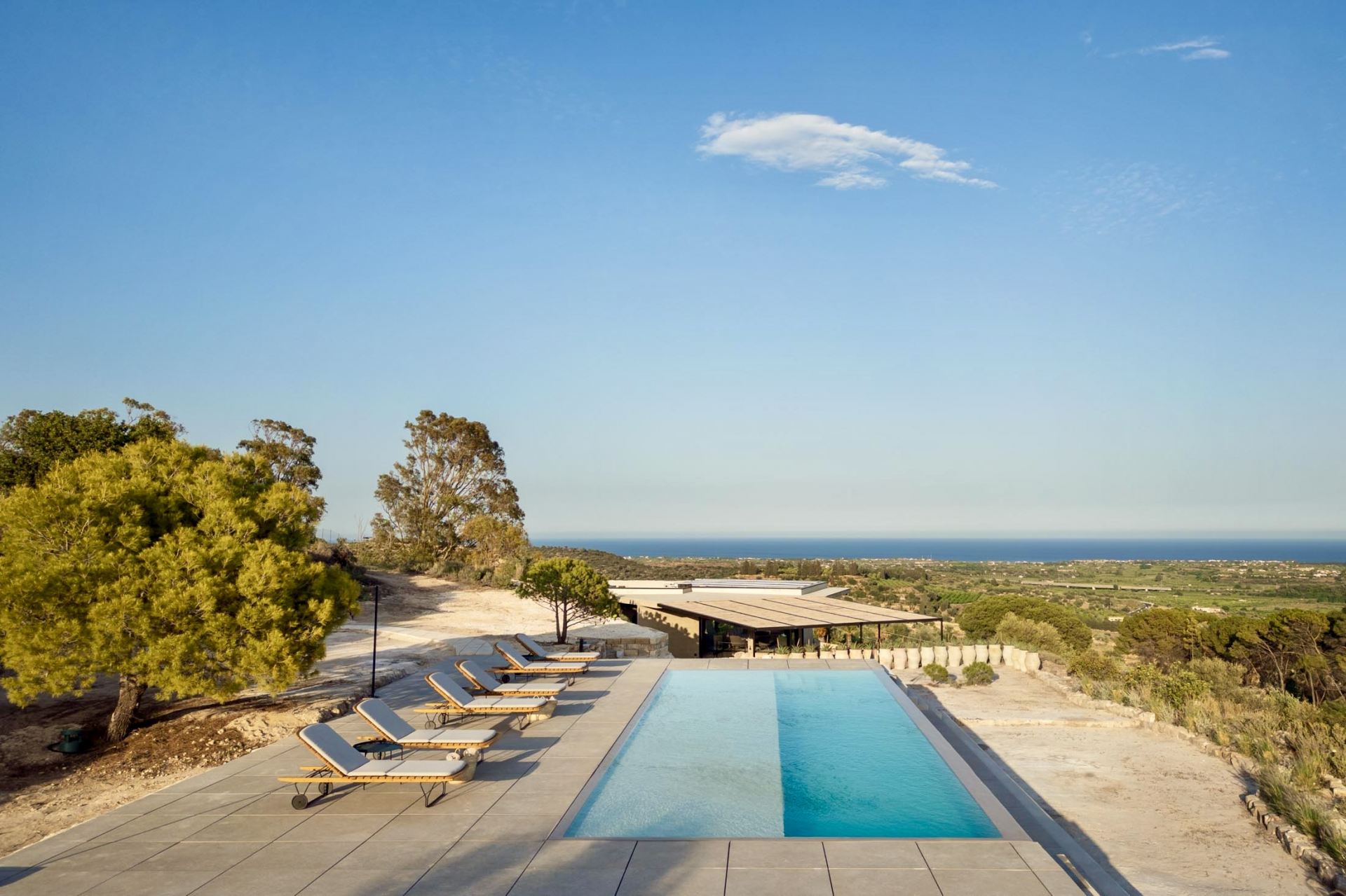 La Cava Boutique Home