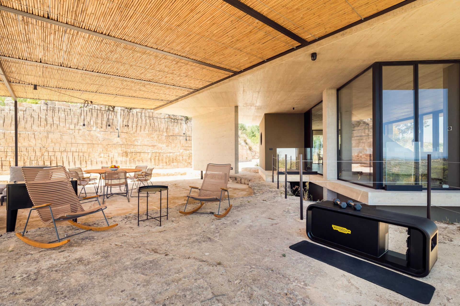 La Cava Boutique Home