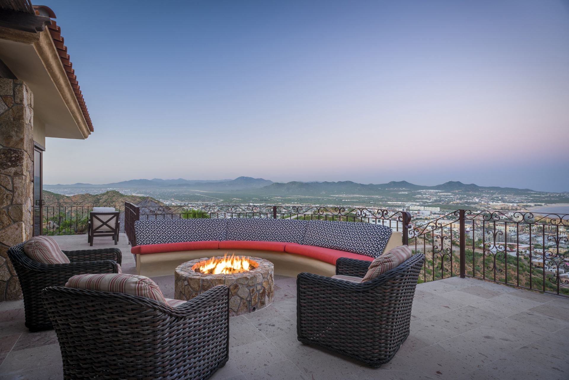 Casa Cielo at Pedregal