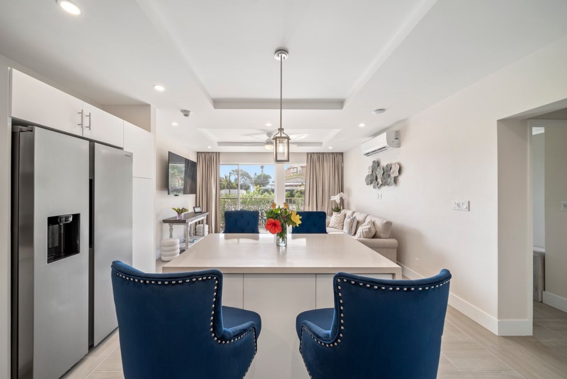 Coral Beach 101 - The Crescent