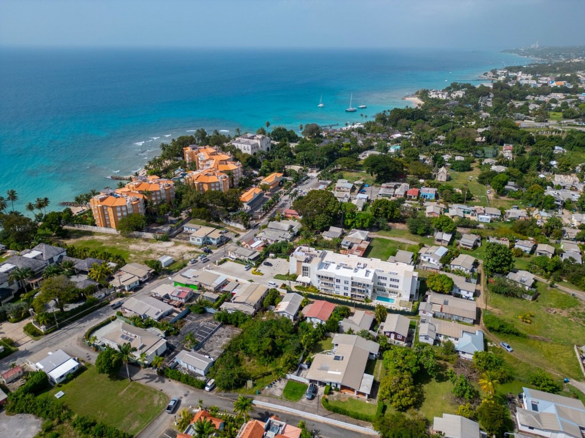 Coral Beach 101 - The Crescent