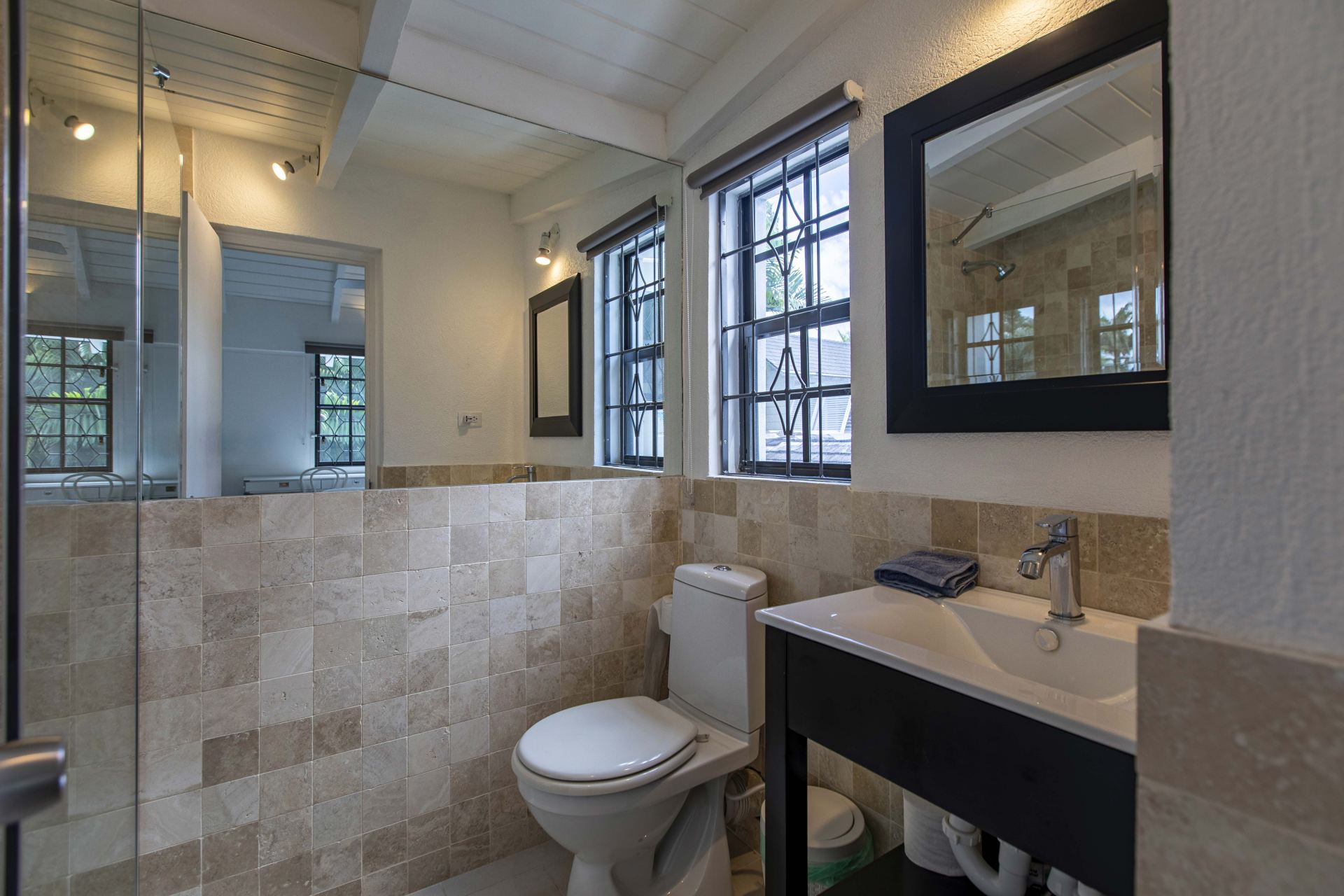 Lime Grove Villa No 7