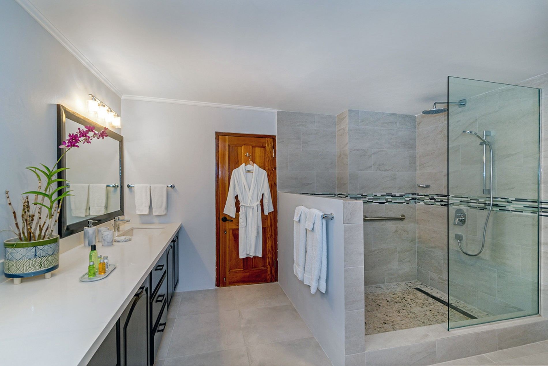 Fortlands Point Villa