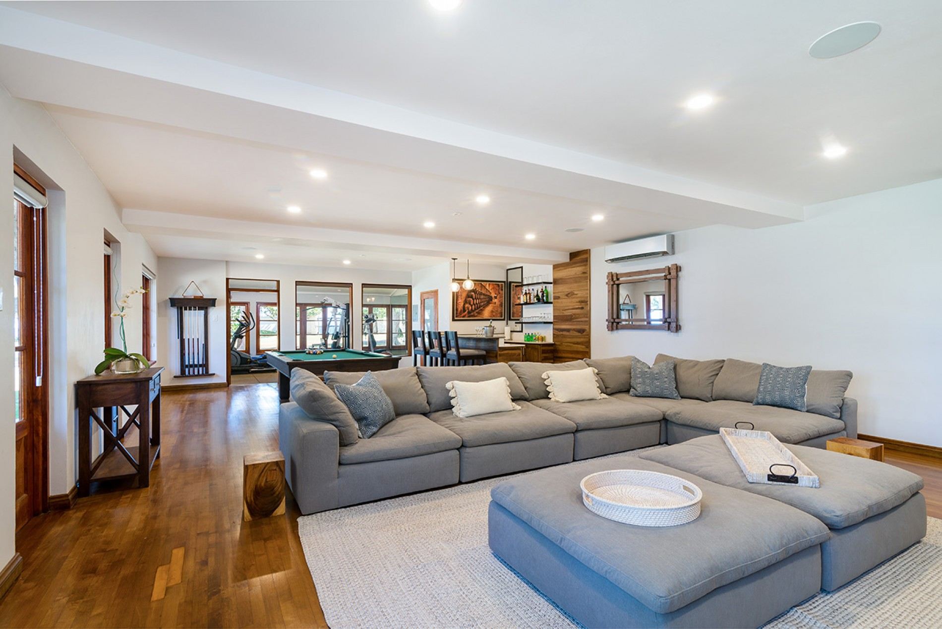 Fortlands Point Villa