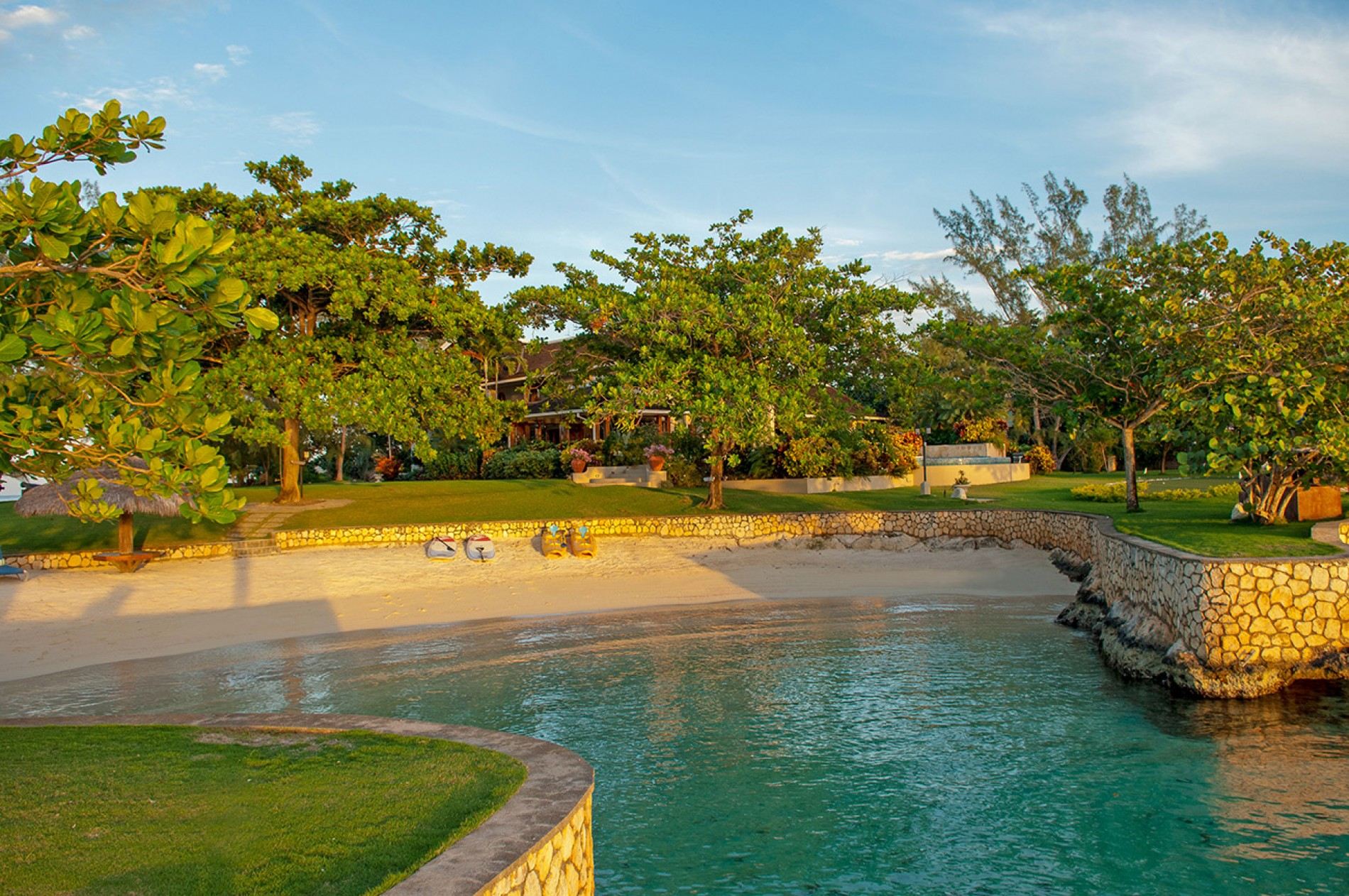 Fortlands Point Villa